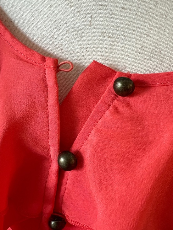 TCEC Coral Ruffled Tie-Hem Button Down Cropped Camisole size M - Picture 7 of 8